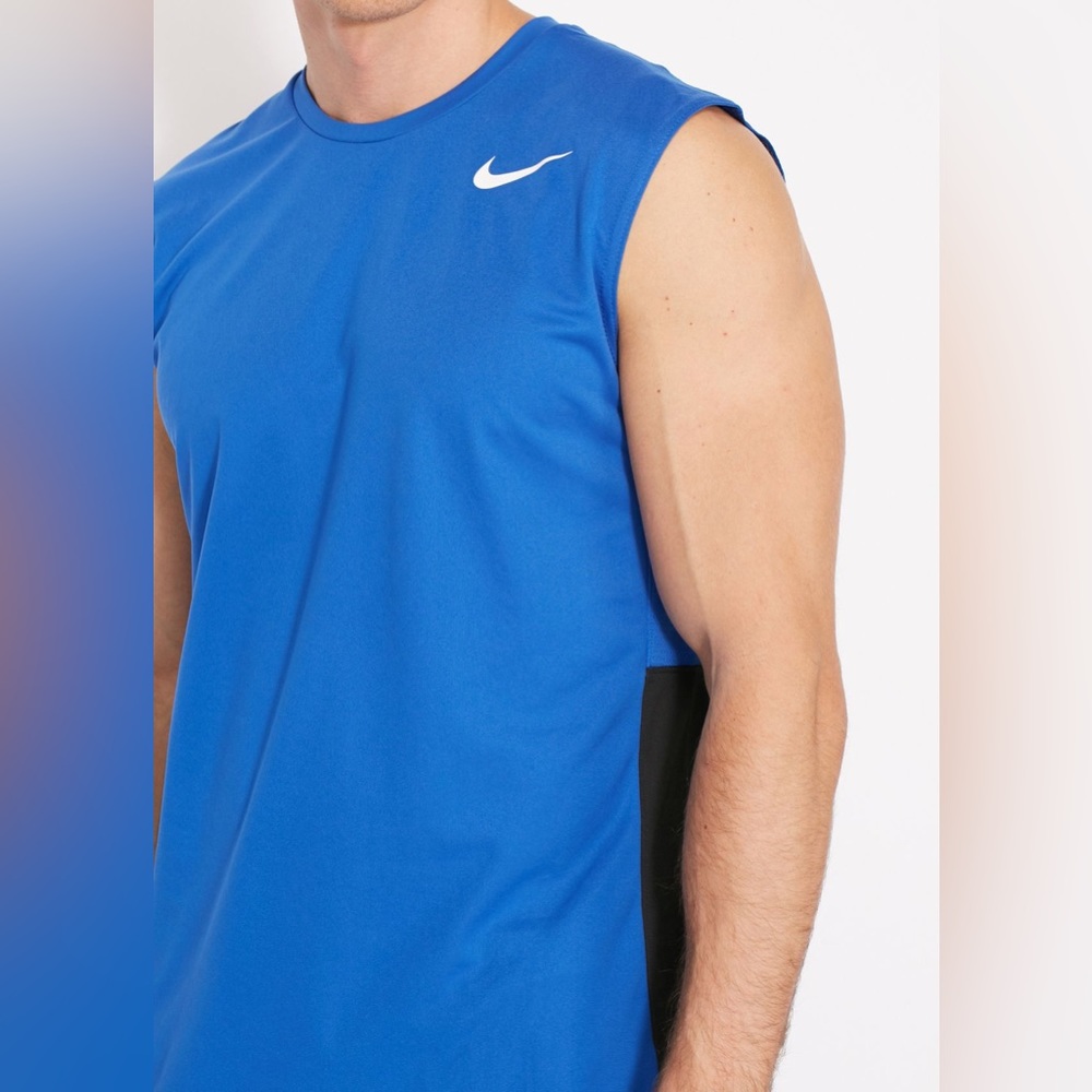 Nike Dri-FIT Men's Sleeveless Fitness T-Shirt - Picture 2 of 10
